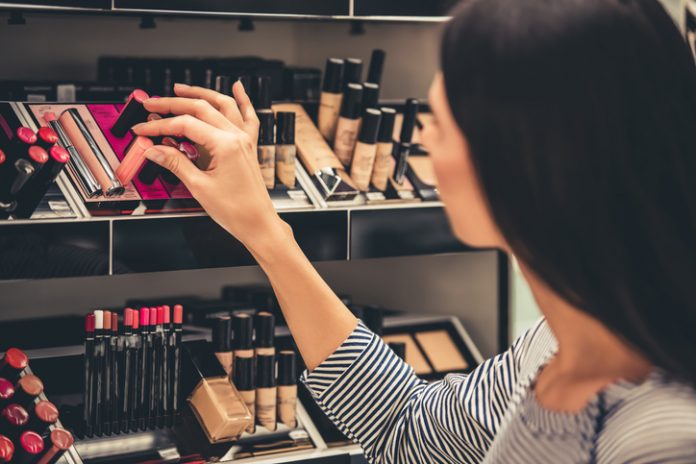 Shoppers Drug Mart brings more style and beauty to Canadians at home