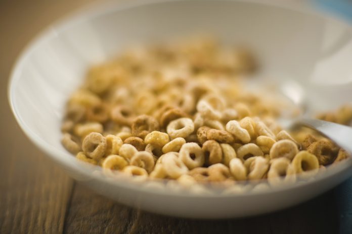 GMO-free Cheerios lead to lower sales